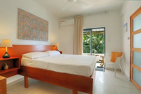 Double Room with Balcony and Sea View