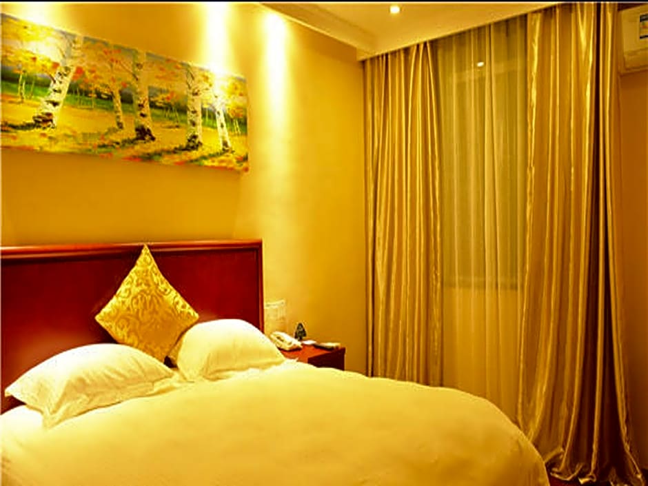 GreenTree Inn Zhenjiang Gaotie Wanda Square Express Hotel