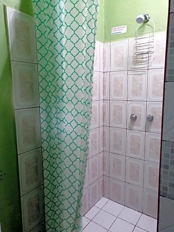 Hostal Maple