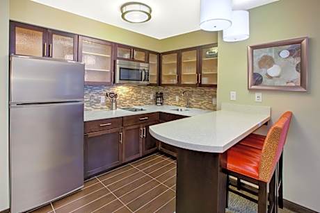 One-Bedroom King Suite