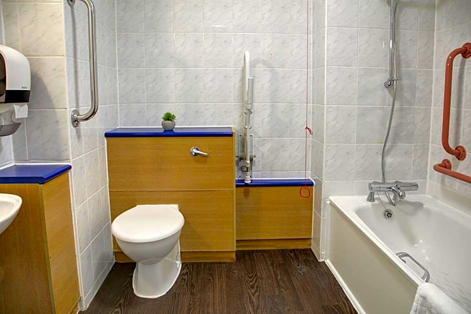 Embassy Hotel, Newcastle City Centre, Sure Collection by Best Western