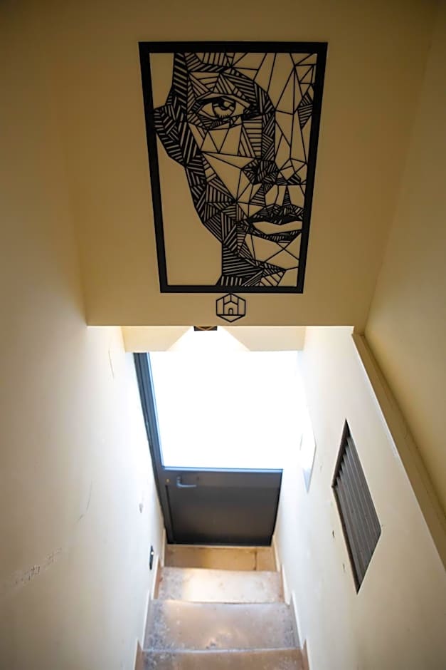 Geometric Art Home