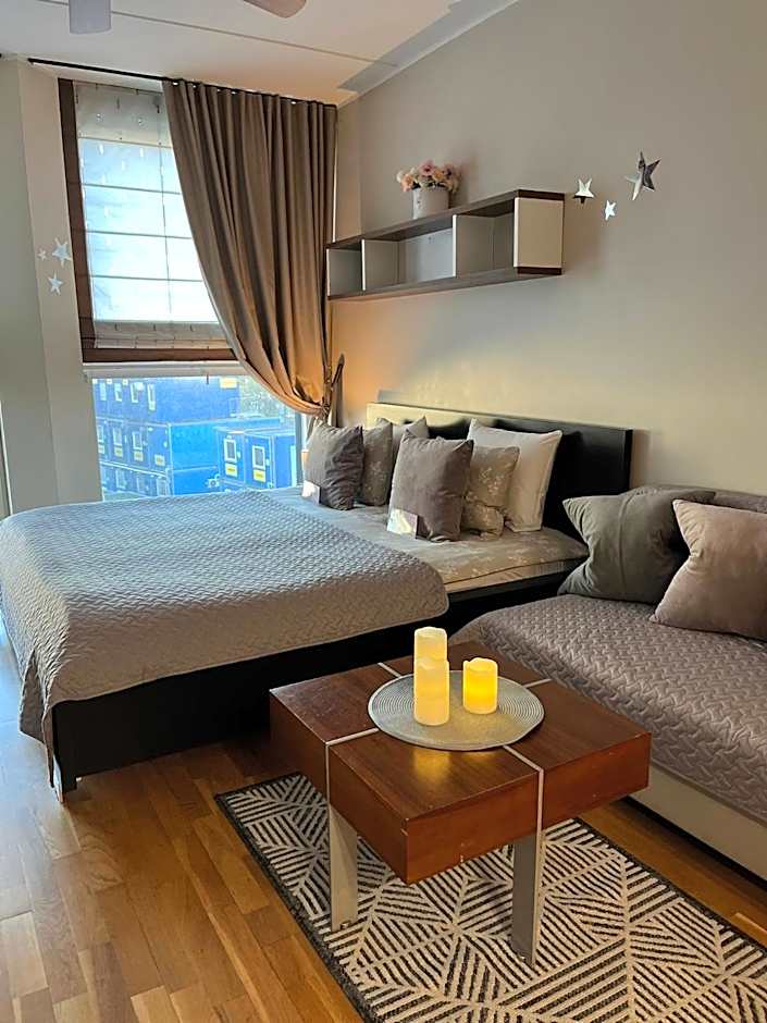 Charming flat next to Old Town and Harbor