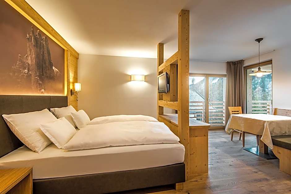 Foto 1 di 9 di 1 Double Bed or 2 Beds