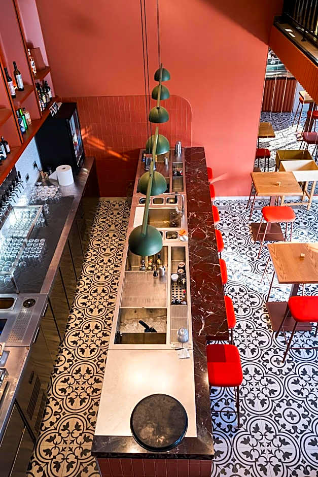 Legacy Gastro Suites