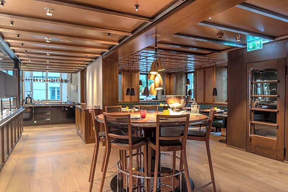 CASPAR Swiss Quality Hotel