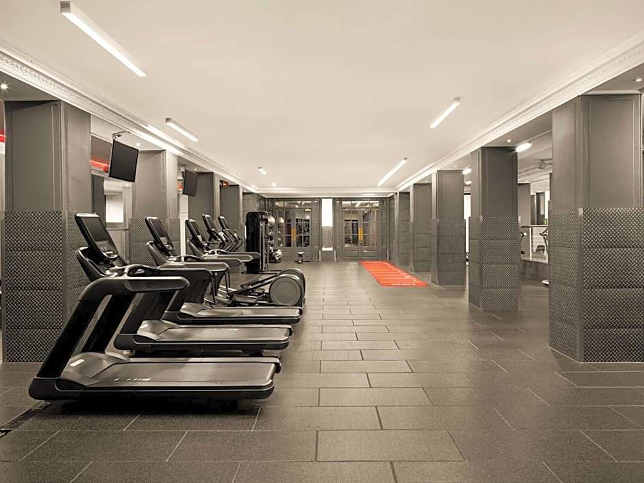 Waldorf London Hilton