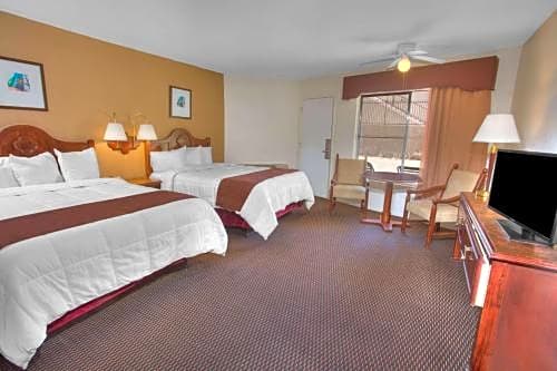 Travelodge Inn & Suites by Wyndham Yucca Valley/Joshua Tree