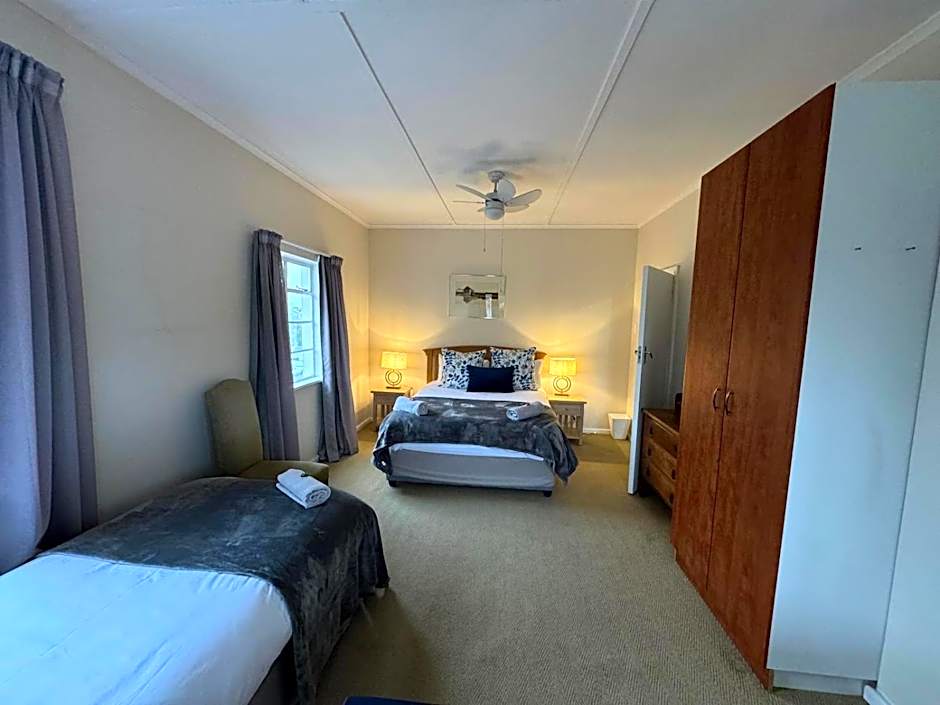 Photo 1 of 15 of Apartment