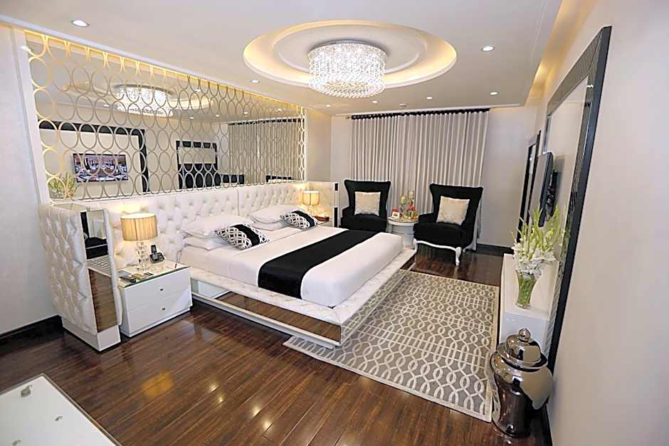 Foto 1 dari 5 — Presidential Suite