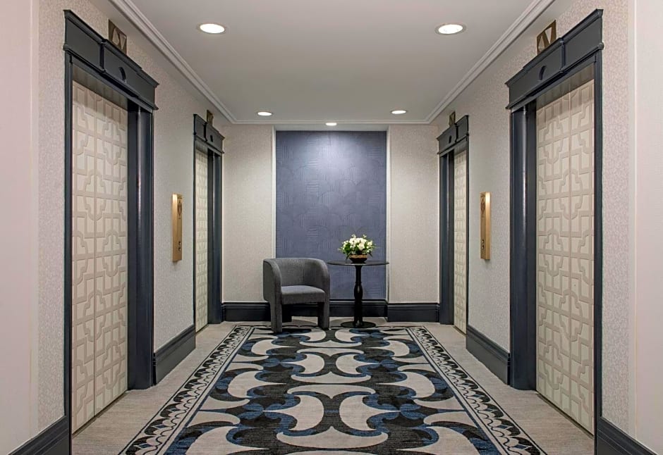 InterContinental Chicago Magnificent Mile By IHG