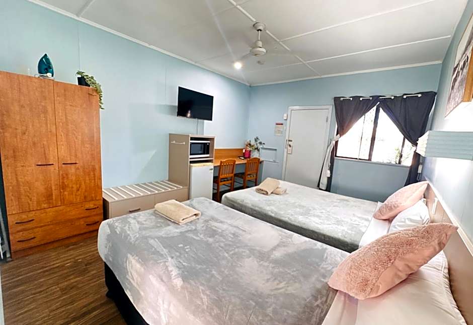 Charters Towers Motel