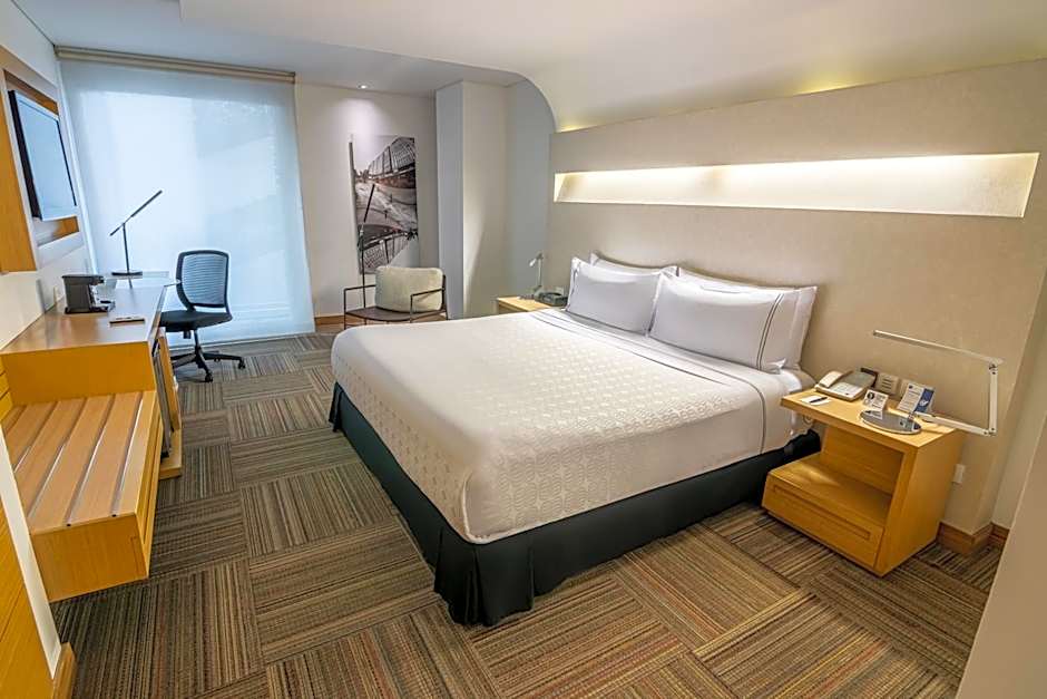 Sonesta Hotel Bogot