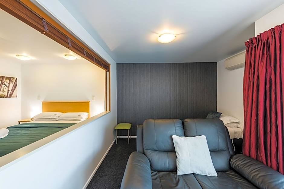 Roma On Riccarton Motel