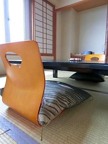 Japanese-Style Room with Lake View - Non-Smoking