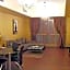 Al Manzil Hotel