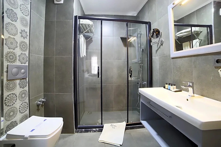 Almina inn hotel