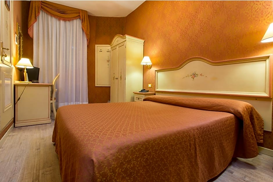 Hotel Conterie