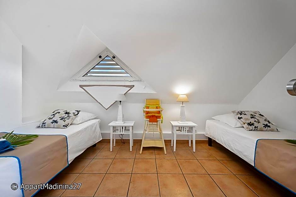 AppartMadinina 27 Sainte Luce 4-6 personnes vue mer