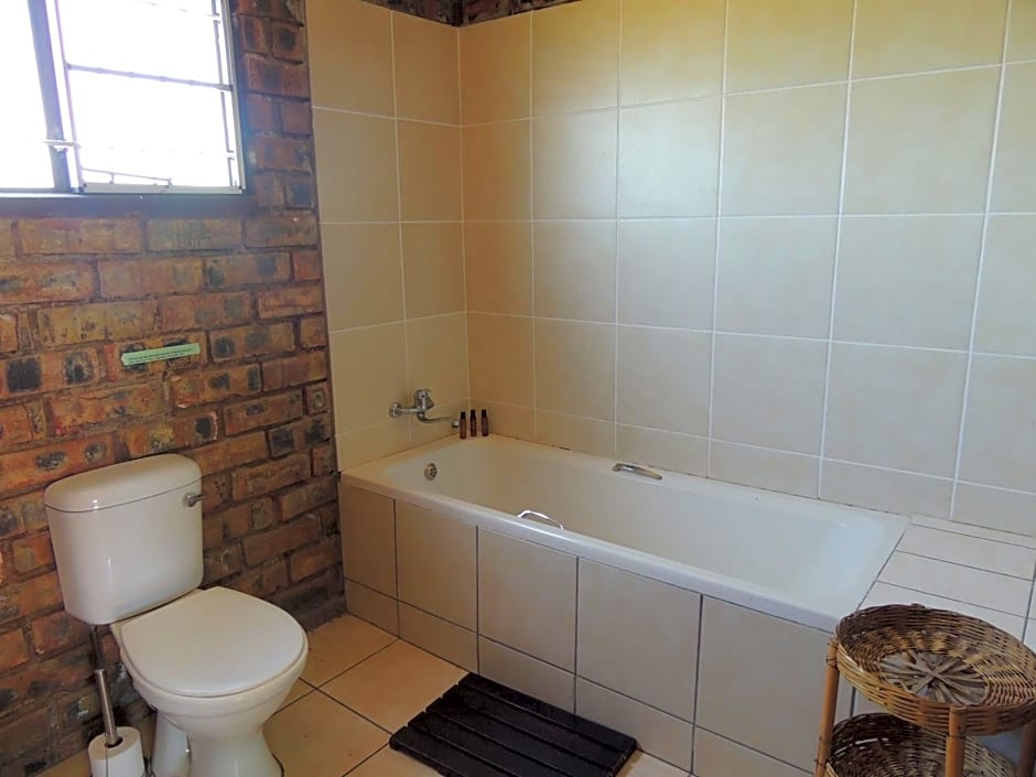 Karibu River Retreat