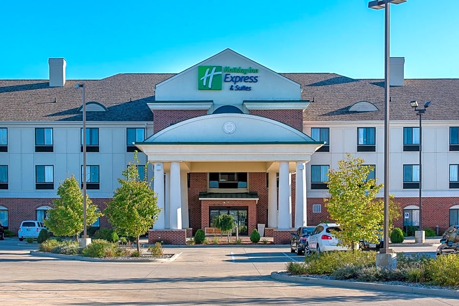 Holiday Inn Express and Suites Lafayette East By IHG