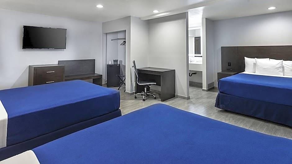 Hollywood Inn Express LAX
