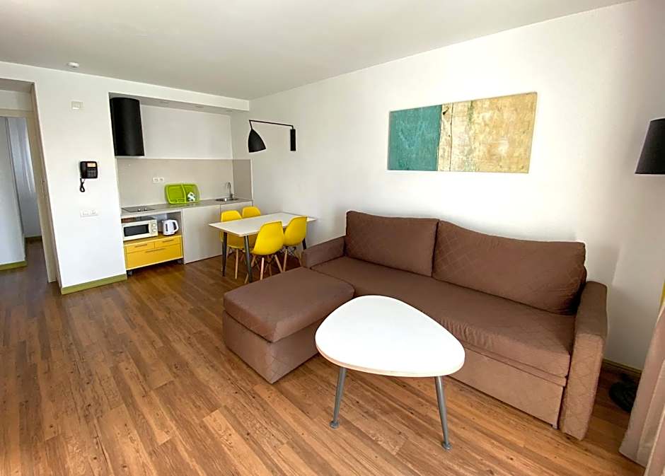 Hotel Plaza Palmeras