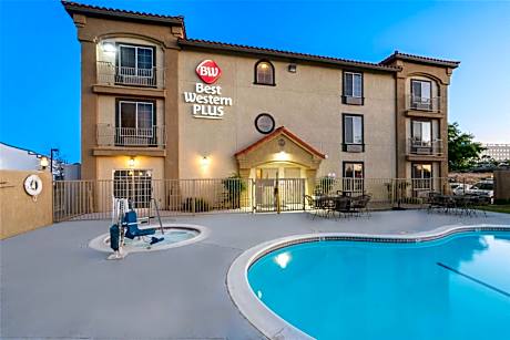 Best Western Plus John Jay Inn & Suites