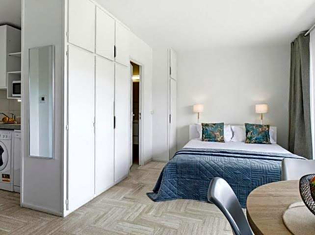Cannes Marina Appart Hotel Mandelieu