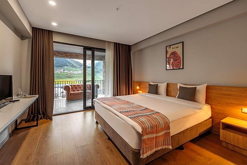 Hotel Memoir Kazbegi by DNT Group