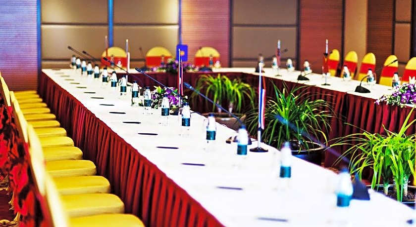 Muong Thanh Luxury Quang Ninh Hotel