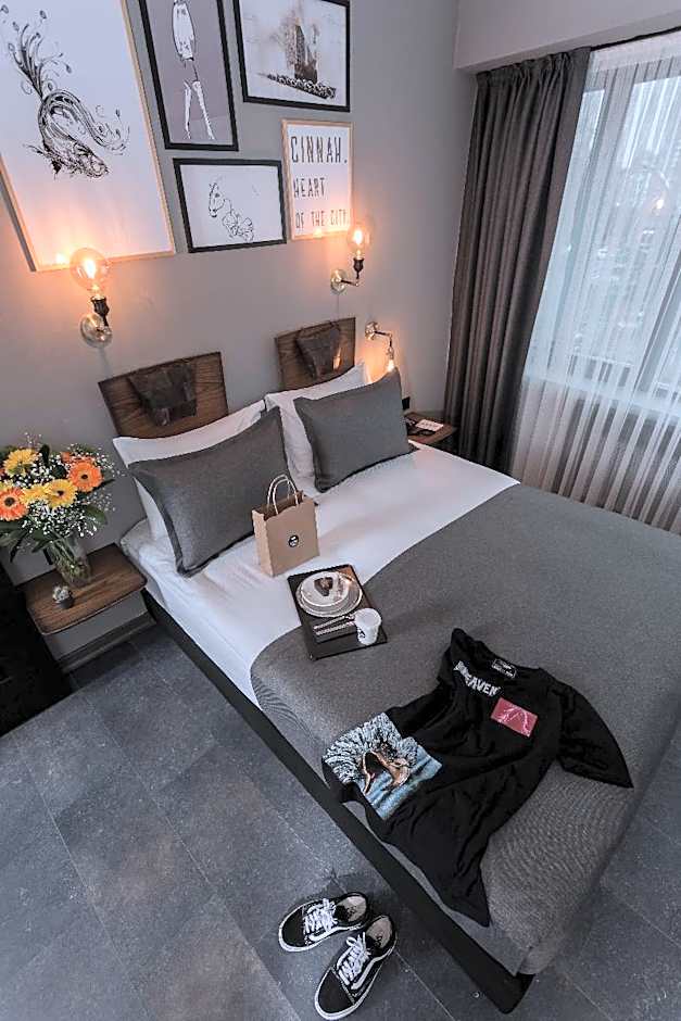 Photo 1 of 10 of Standard 1 Double Bed