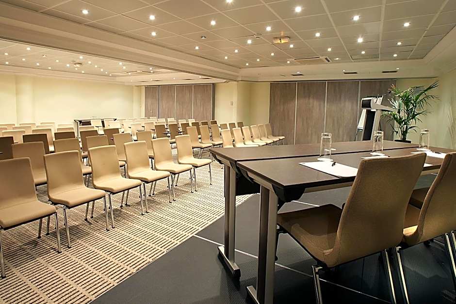 AC Hotel by Marriott Ambassadeur Antibes - Juan les Pins