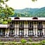 Hosenbo Lodge