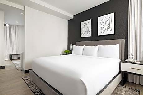 Junior Suite with Balcony