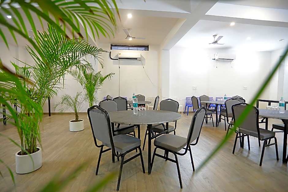 OYO Townhouse 398 Cloud Bay