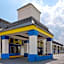 Days Inn & Suites by Wyndham Vicksburg