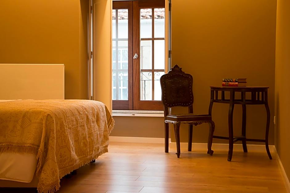 Feira Hostel & Suites