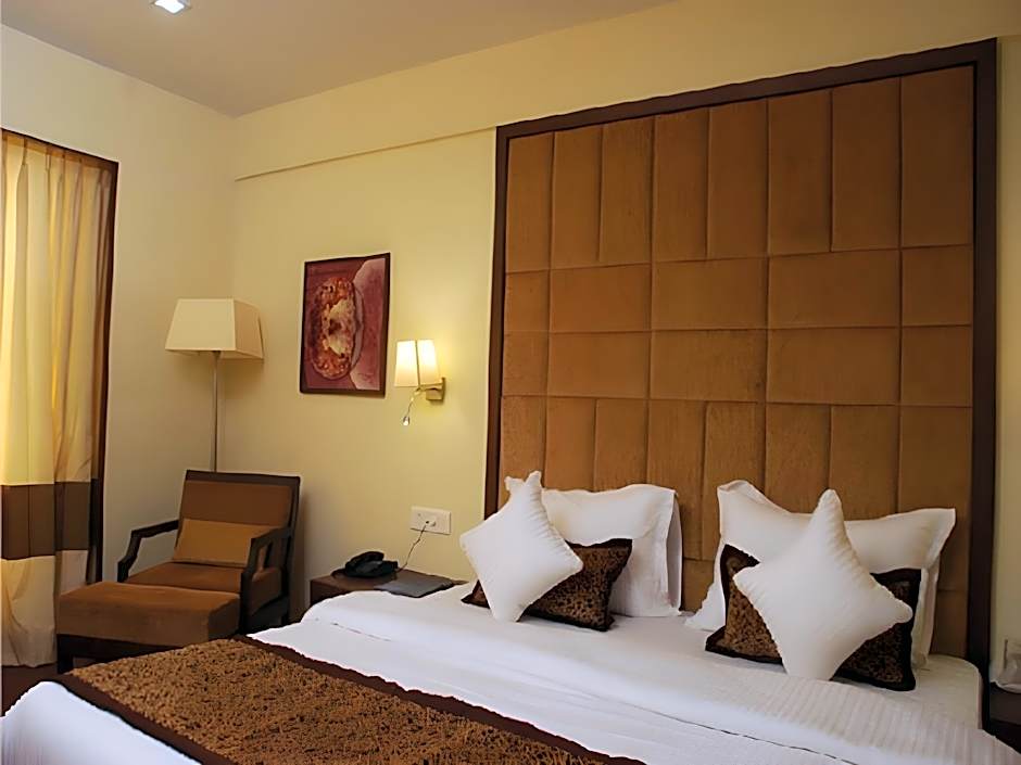 Hotel Planet Landmark