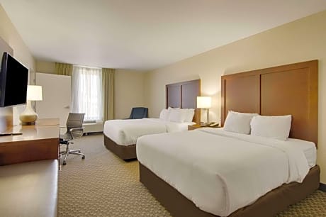 SUITE, QUEEN/QUEEN, ACCESSIBLE