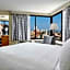 DoubleTree by Hilton - Philadelphia Center City