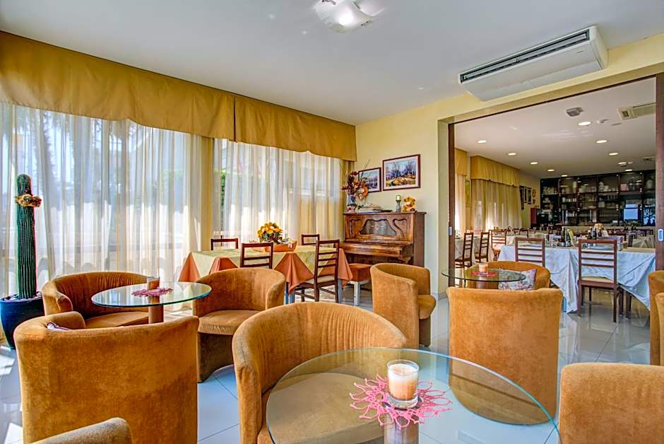 Hotel Deanna