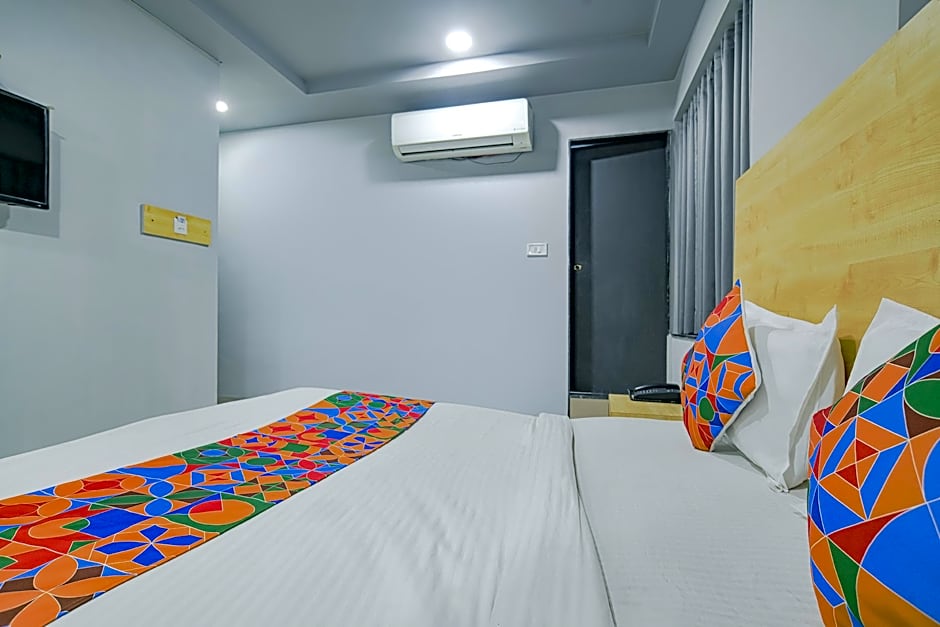 OYO Townhouse 81349 Townhouse Friends Inn – Indore, OH