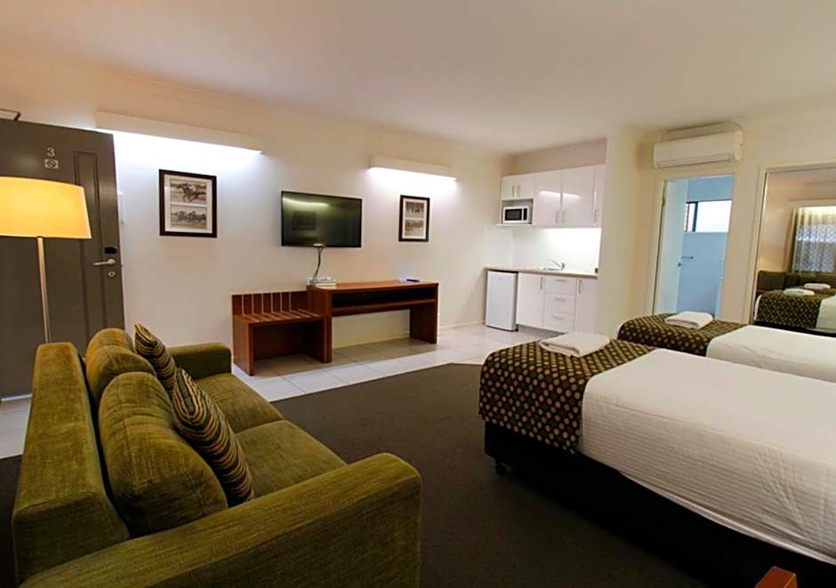 Chinchilla Downtown Motor Inn