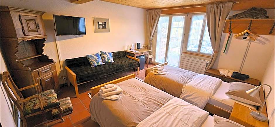 Miramont Horse Trekking Hostel