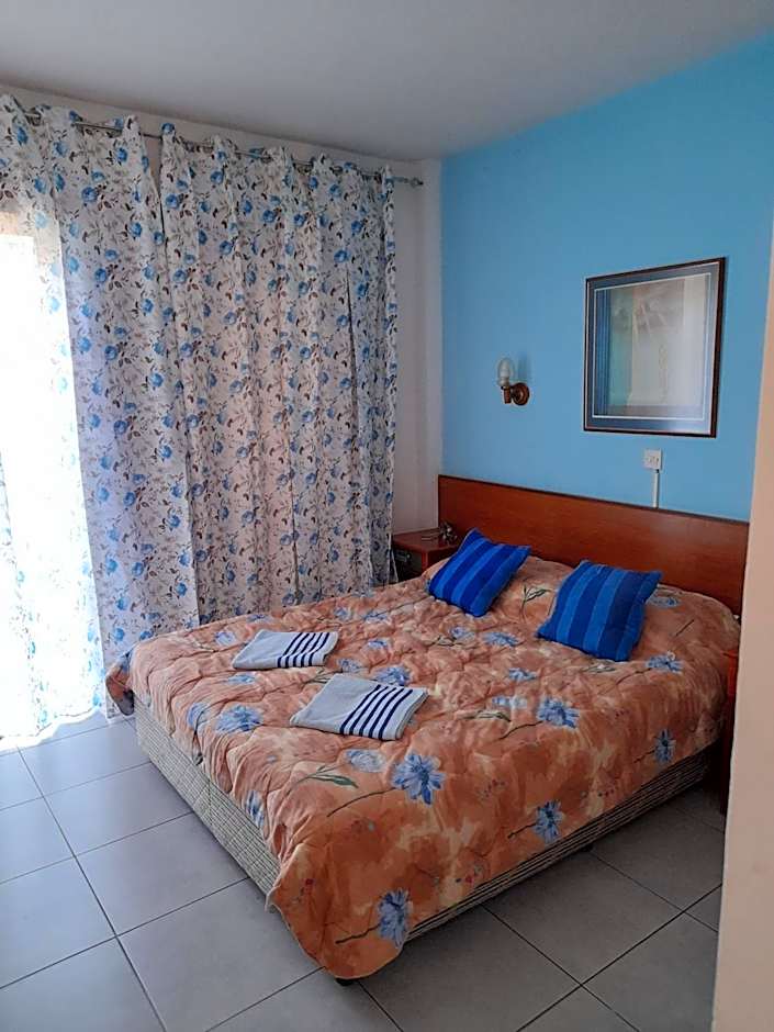 Onisillos Hotel