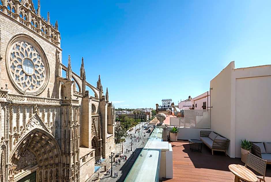 Puerta Catedral Suites