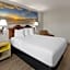 Days Inn by Wyndham Cambridge