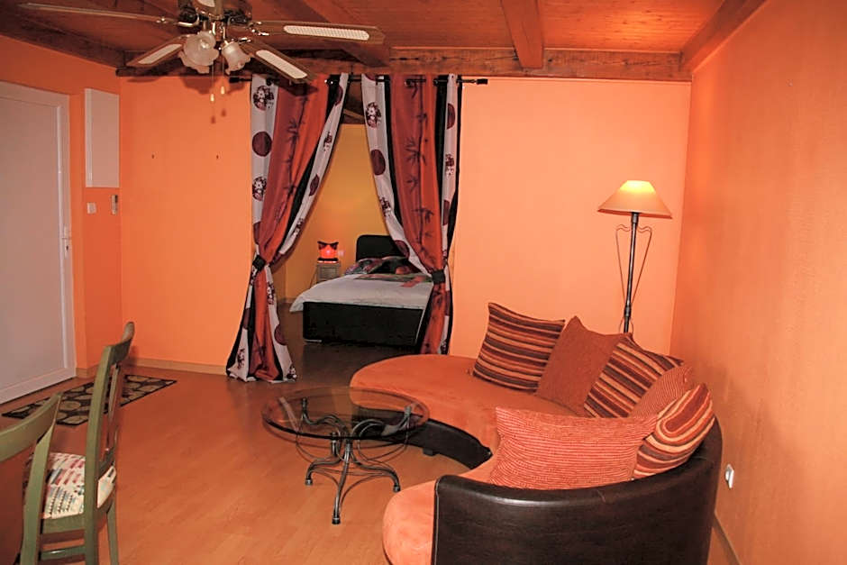 Chambres d'hôtes & Gîtes La Paysanne