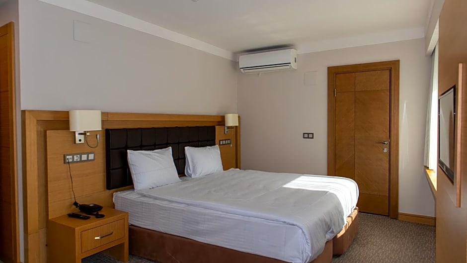 LOTUSPARK HOTEL